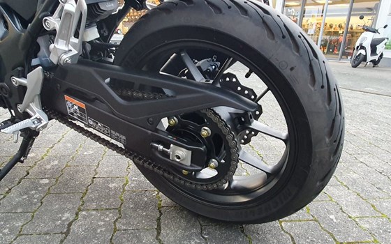 Gebrauchtmotorrad Honda CB750 Hornet - Bild 12