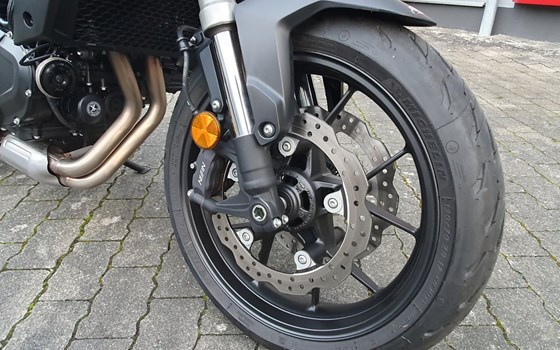 Gebrauchtmotorrad Honda CB750 Hornet - Bild 4