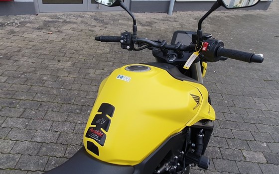 Gebrauchtmotorrad Honda CB750 Hornet - Bild 9