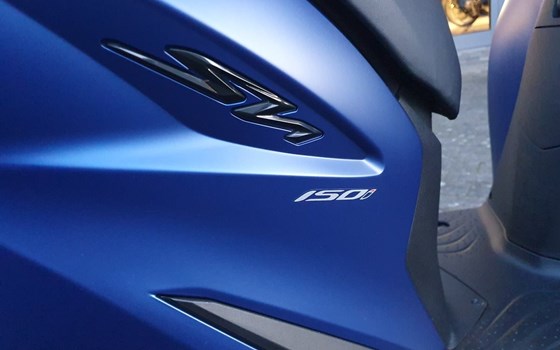 Gebrauchtmotorrad Honda SH150i - Bild 8