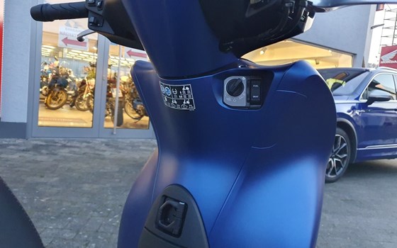 Gebrauchtmotorrad Honda SH150i - Bild 9