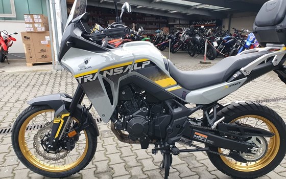 Gebrauchtmotorrad Honda XL750 Transalp - Bild 17