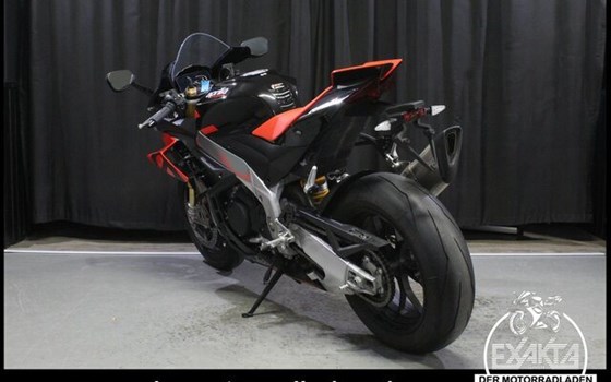Gebrauchtmotorrad Aprilia RSV 4 Factory - Bild 3