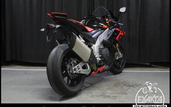 Gebrauchtmotorrad Aprilia RSV 4 Factory - Bild 5