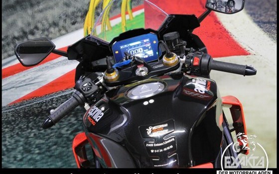 Gebrauchtmotorrad Aprilia RSV 4 Factory - Bild 9