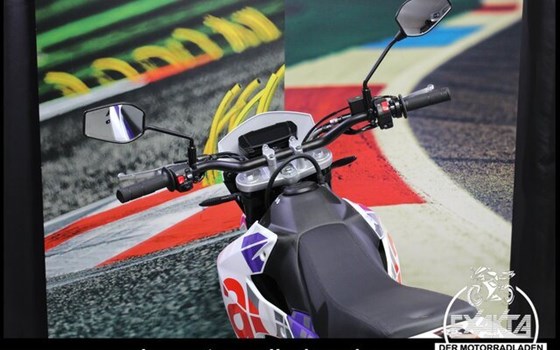 Neufahrzeug Aprilia SX 125 - Bild 10