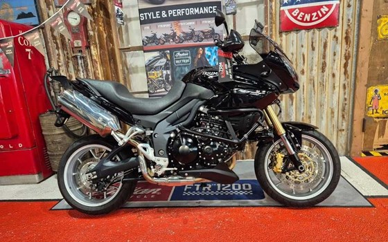 Gebrauchtmotorrad Triumph Tiger 1050 - Bild 1