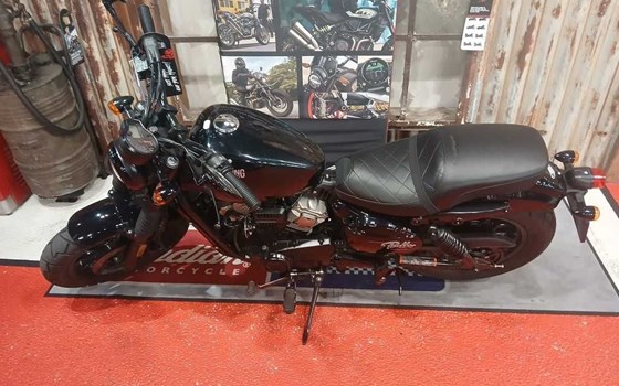 Gebrauchtmotorrad Hyosung GV 125 - Bild 2
