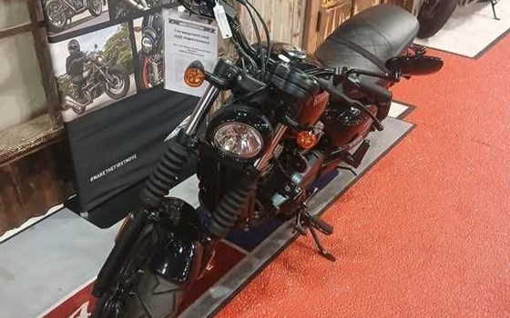 Gebrauchtmotorrad Hyosung GV 125 - Bild 6