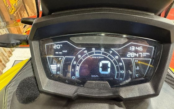 Gebrauchtmotorrad Aprilia SR GT 200 - Bild 5