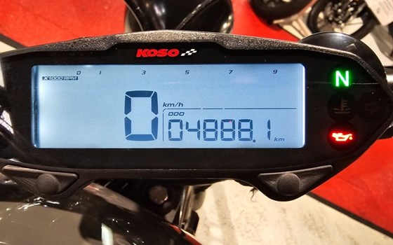 Gebrauchtmotorrad Honda VT 750 DC Black Widow - Bild 10