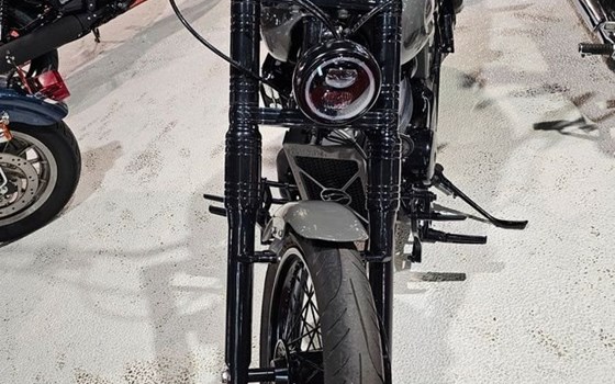 Gebrauchtmotorrad Honda VT 750 DC Black Widow - Bild 3