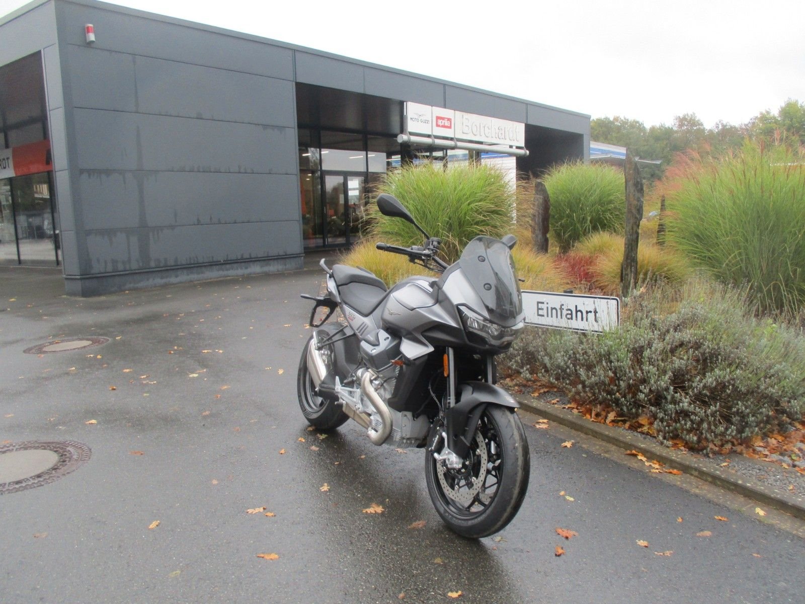 Moto Guzzi V100 Mandello S