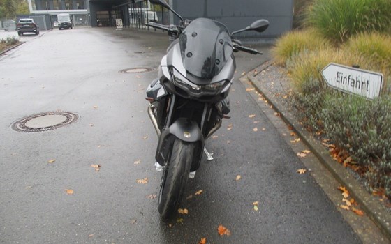 Neufahrzeug Moto Guzzi V100 Mandello S - Bild 8