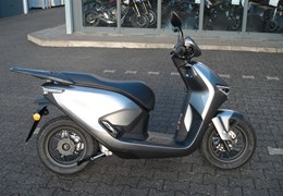 Neumotorrad Honda CUV e: