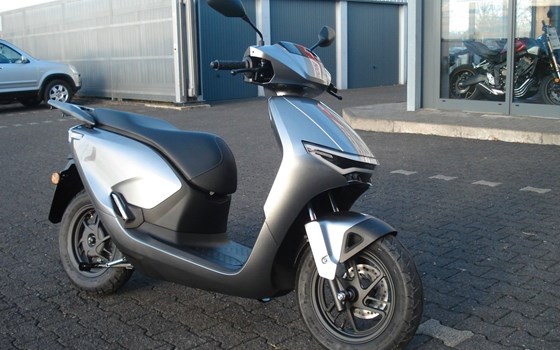 Neufahrzeug Honda CUV e: - Bild 2