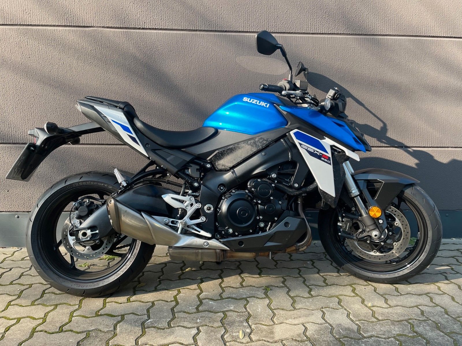 Suzuki GSX-S950 
