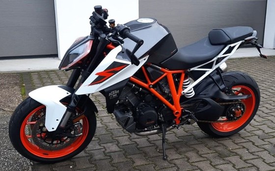 Gebrauchtmotorrad KTM 1290 Super Duke R - Bild 6