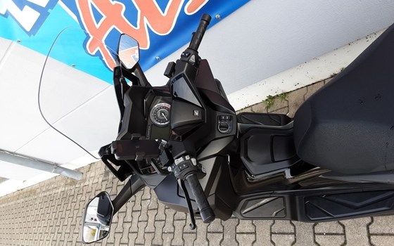 Gebrauchtmotorrad Honda Forza 125 - Bild 9