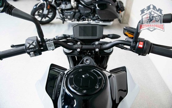 Gebrauchtmotorrad KTM 790 Duke - Bild 7