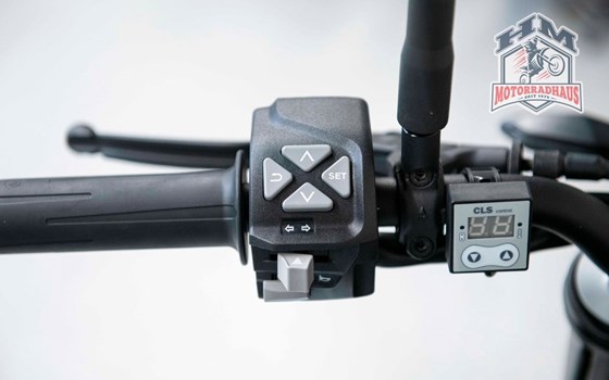 Gebrauchtmotorrad KTM 790 Duke - Bild 8