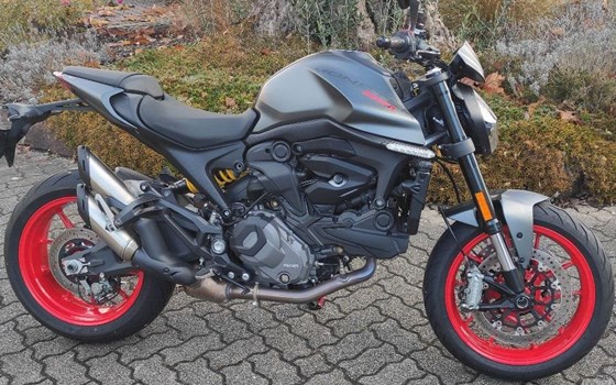 Gebrauchtmotorrad Ducati Monster + - Bild 1