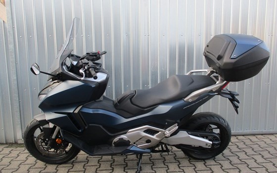 Gebrauchtmotorrad Honda Forza 750 - Bild 4