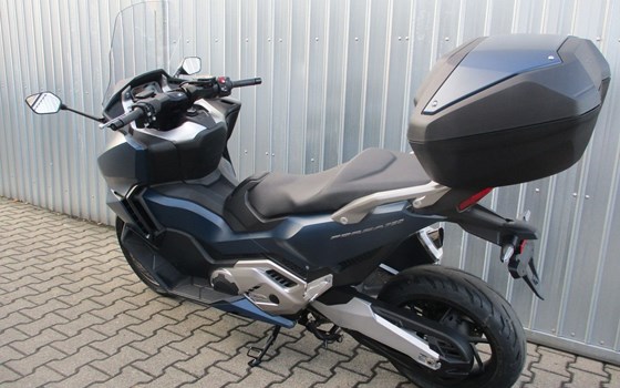 Gebrauchtmotorrad Honda Forza 750 - Bild 5