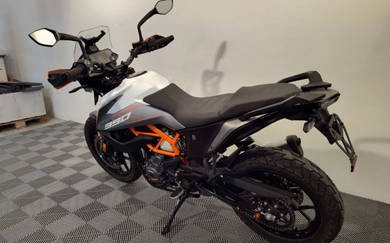 Gebrauchtmotorrad KTM 390 Adventure - Bild 2
