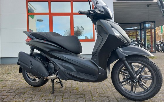 Gebrauchtmotorrad Piaggio Beverly S 400 hpe - Bild 7