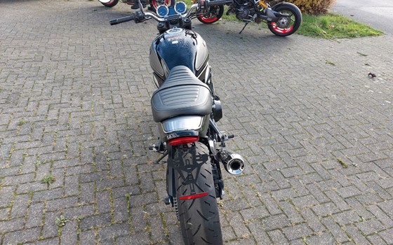 Neufahrzeug Kawasaki Z900 RS - Bild 11