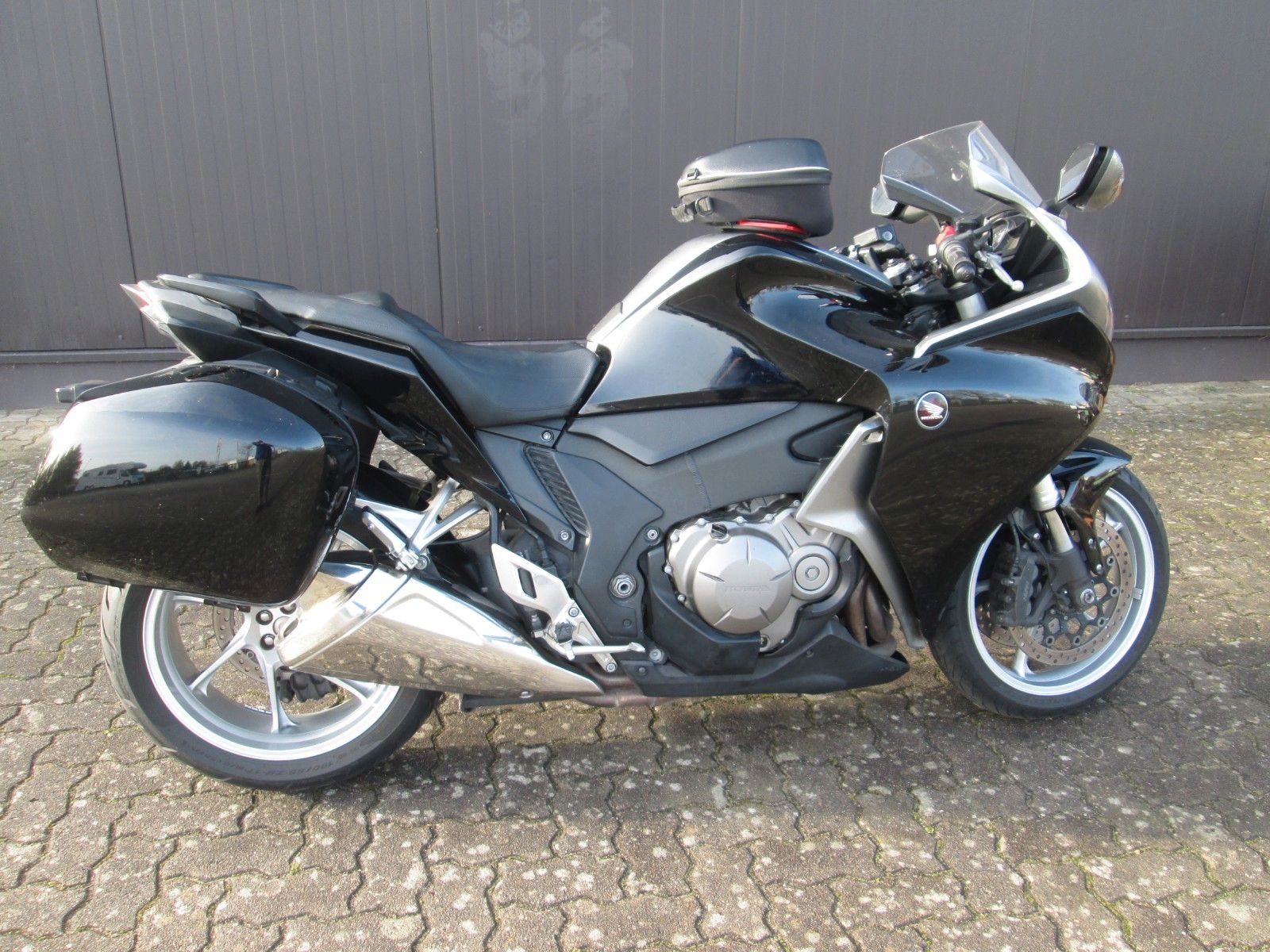 Honda VFR 1200 F 