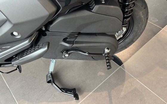 Gebrauchtmotorrad Yamaha RayZR - Bild 8