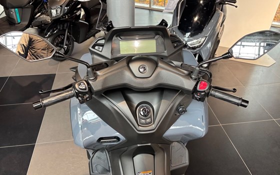 Gebrauchtmotorrad Yamaha Tricity 300 - Bild 9