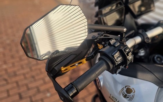 Gebrauchtmotorrad Yamaha Tracer 9 GT - Bild 12