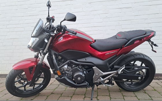 Gebrauchtmotorrad Honda NC750S DCT - Bild 2