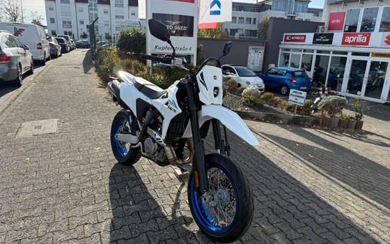 Neufahrzeug Suzuki DR-Z4SM - Bild 9