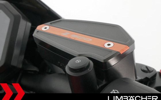 Gebrauchtmotorrad Kawasaki Z900 50th Anniversary - Bild 20