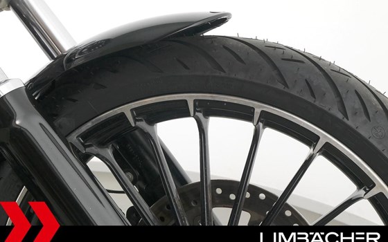 Gebrauchtmotorrad Harley-Davidson Softail Breakout FXSB - Bild 22