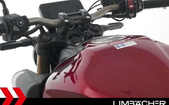 Gebrauchtmotorrad Honda CB650R E-Clutch - Bild 13