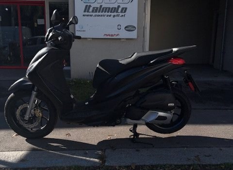 Gebrauchtmotorrad Piaggio Medley 125 S - Bild 2