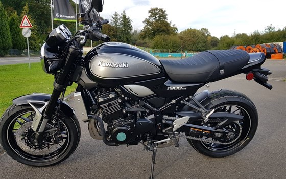 Gebrauchtmotorrad Kawasaki Z900 RS - Bild 3