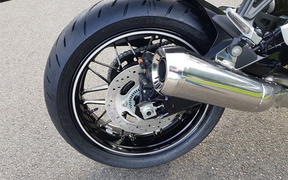 Gebrauchtmotorrad Kawasaki Z900 RS - Bild 8