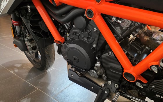 Gebrauchtmotorrad KTM 1290 Super Duke RR - Bild 11