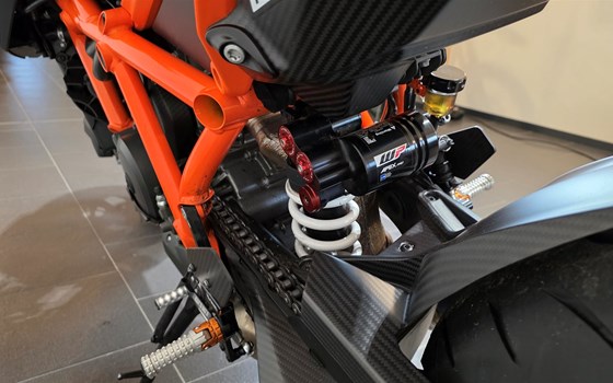 Gebrauchtmotorrad KTM 1290 Super Duke RR - Bild 7