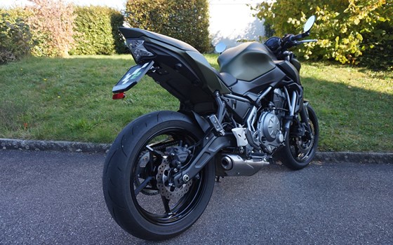 Motorrad Occasion Kawasaki Z650 - Bild 4