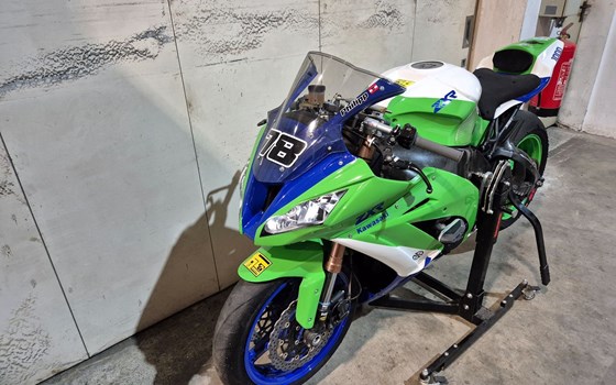 Gebrauchtmotorrad Kawasaki Ninja ZX-10R - Bild 2