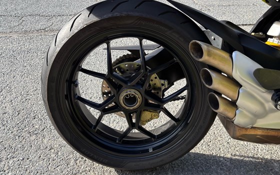 Gebrauchtmotorrad MV Agusta Brutale 675 - Bild 5