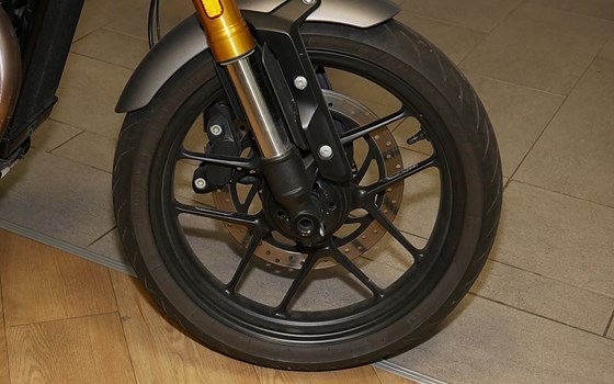 Gebrauchtmotorrad Triumph Speed 400 - Bild 5