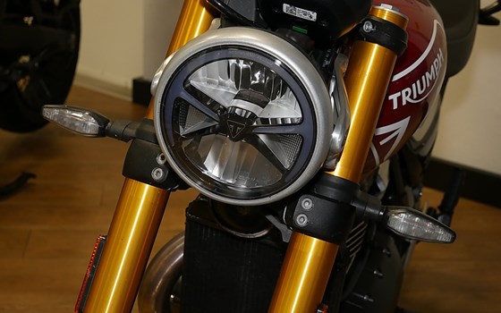 Gebrauchtmotorrad Triumph Speed 400 - Bild 8